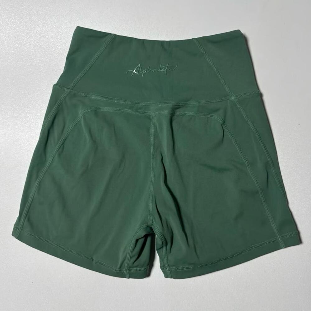 Alphalete Pulse Surge Short